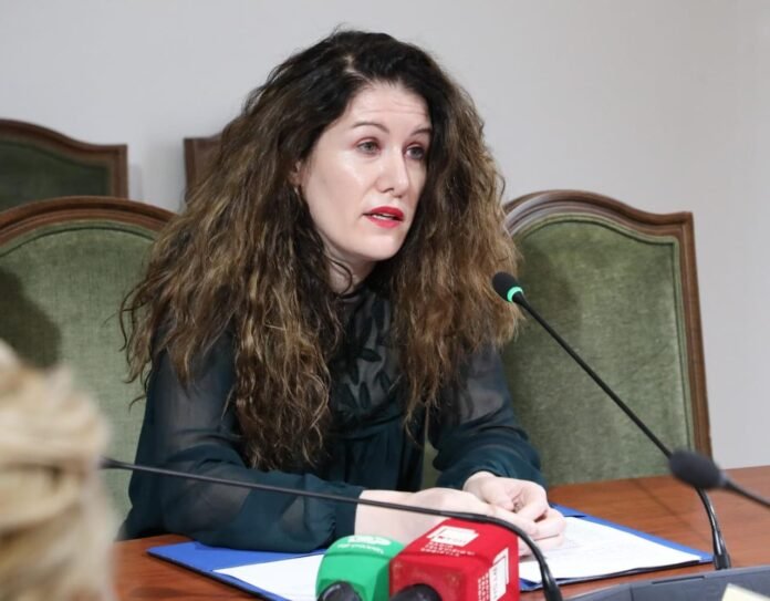 Informacioni sekret në duart e kujt?/ Pse mazhoranca nuk pranon debat parlamentar