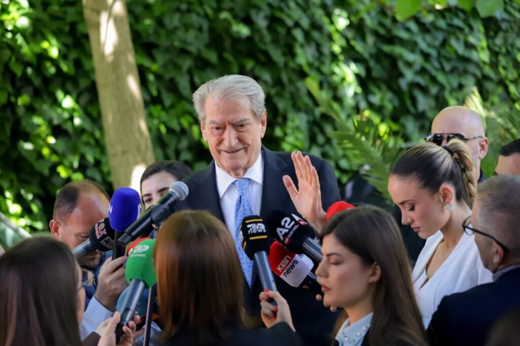 Berisha paralajmëron dosje të tjera/ “Kam materiale për prokurorë të SPAK”