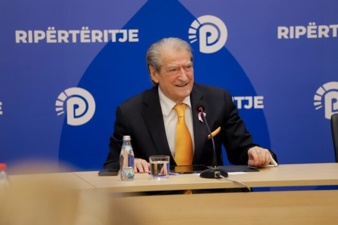Përplasja për “Antifa”-n/ Berisha: Rama po përpiqet të njollosë protestën studentore