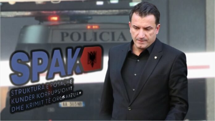 “Rrëmbim policor”/ Veliaj reagon pas transferimit në Fier