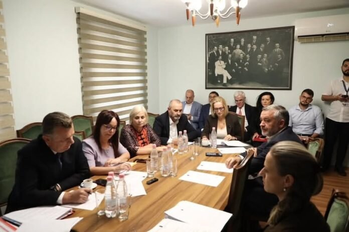 Kuvendi nis sesionin e ri pa agjendë prioritare/ Mungon transparenca për integrimin në BE