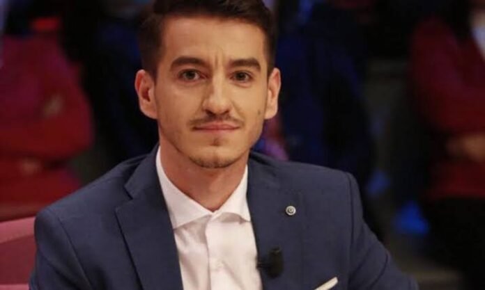 “Doktoraturat i mbajnë të kyçura”/ Muka: Po mbrohen plagjiaturat dhe diplomat e vjedhura