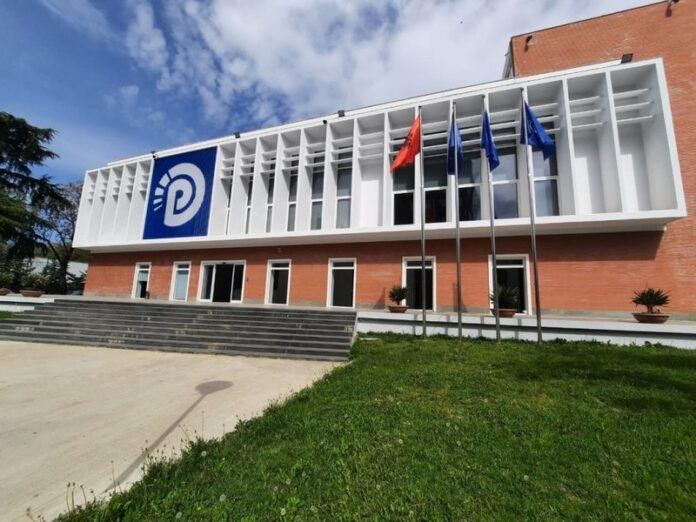 Nga emërimi në SHISH te arresti në shtëpi/ PD kërkon të zbardhet procedura për Vlora Hysenin