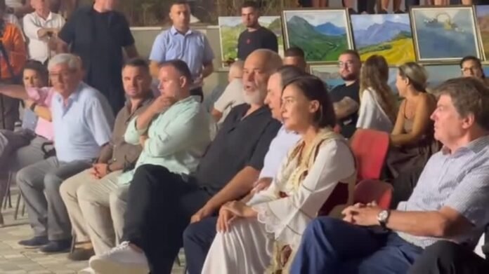 Pse ia kujtoi Rama Vetingun gjyqtares Petri dhe bashkëshortit të saj, Sokol Sadushi?/ Mesazhi që ngre pikëpyetje